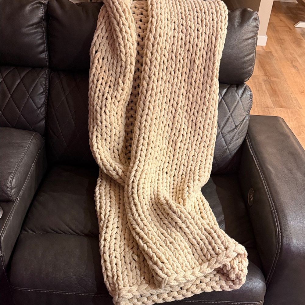 Casaluna Chunky Knit Tan Blanket